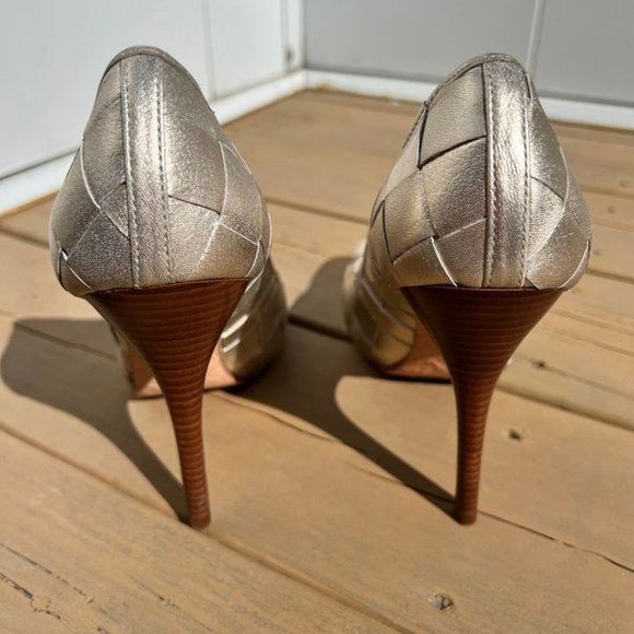 LAMB Gold pumps - Picture 2 of 5